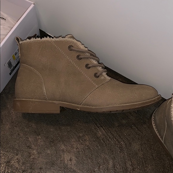 Fur booties - Picture 3 of 6